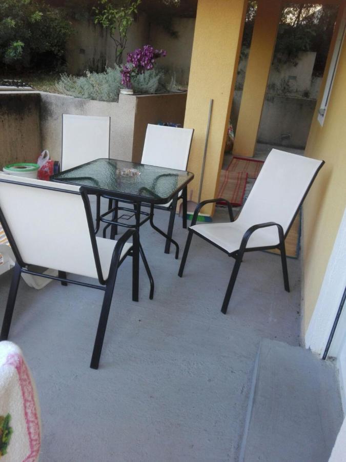 Ruza Vetrova Apartment Бар Екстериор снимка