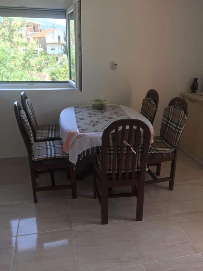 Ruza Vetrova Apartment Бар Екстериор снимка