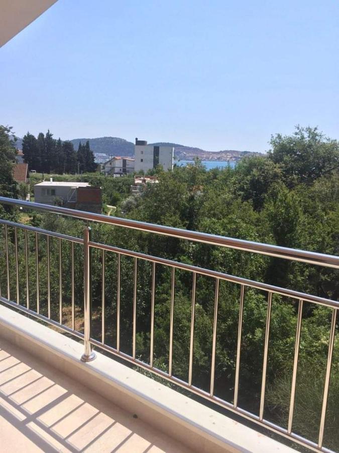 Ruza Vetrova Apartment Бар Екстериор снимка