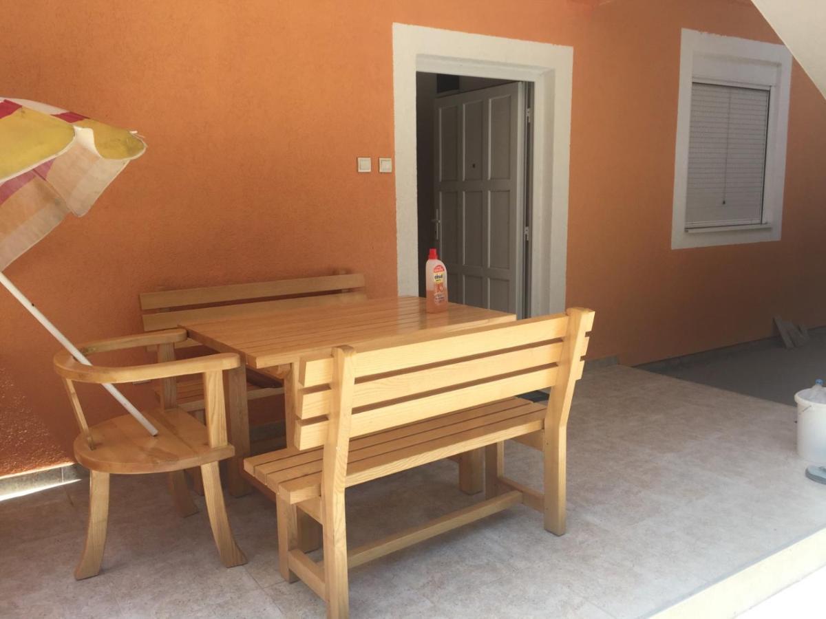 Ruza Vetrova Apartment Бар Стая снимка