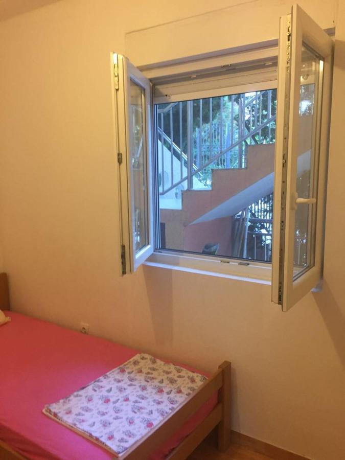 Ruza Vetrova Apartment Бар Екстериор снимка